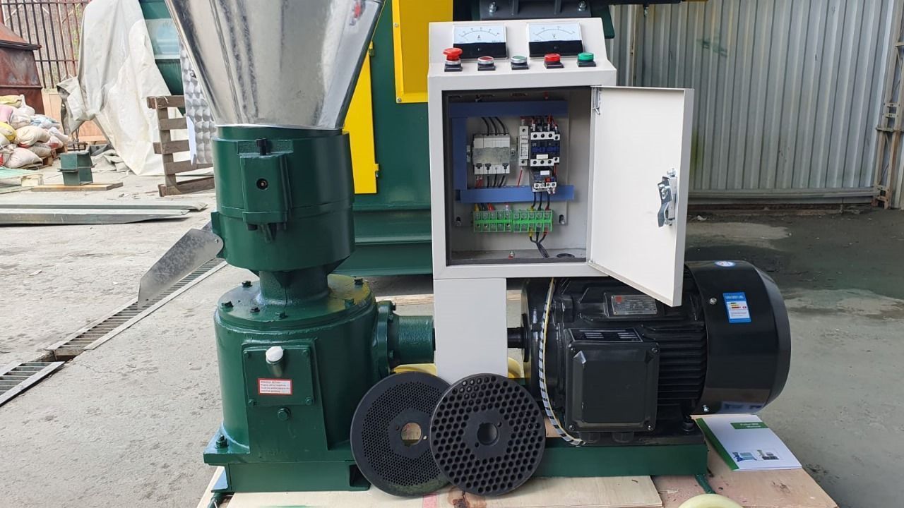 Мини гранулятор ZLSP300С до 670 кг/час